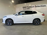 BMW xDriveの魅力は、走行状況と路面状況の変化をリアルタイムに把握し、4輪のトラクションを絶えず最大限に保つことで、どんなコンディションにおいても揺るぎない走りを実現させてくれます。