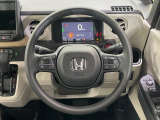 インテリアに合わせたデザインのステアリングは、運転される方のことも考え、運転しやすい形状、大きさです。是非一度、実際に触ってお確かめください。