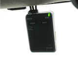 ◆ドライブレコーダー◆映像・音声などを記録する自動車用の装置です。 もしもの事故の際の記録はもちろん、旅行の際の思い出としてドライブの映像を楽しむことができます。