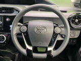 インテリアに合わせたデザインのステアリングは、運転される方のことも考え、運転しやすい形状、大きさです。是非一度、実際に触ってお確かめください。