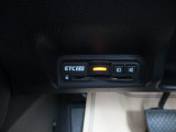 今では必需品となったETC車載器付いてます。