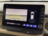 バックカメラも装備しております。車庫入れの苦手なお客様も安心!重宝してくれます!