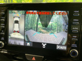 【パノラミックビューモニター】専用のカメラにより、上から見下ろしたような視点で360度クルマの周囲を確認することができます☆死角部分も確認しやすく、狭い場所での切り返しや駐車もスムーズに行えます。
