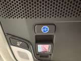 ホンダコネクトも装備しております。いざという時にスイッチ一つで助けに駆けつけてくれるんです。詳しくはスタッフまで