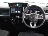 運転席廻りです。