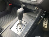 ★中古車なので、傷や凹みは多少はございます。小さな傷から大きな傷までさまざまです。大きな傷凹みは鈑金塗装修理後にお渡しを致しております。自社鈑金工場完備ですので、スピーディーな対応が可能です!