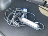 純正充電ケーブル付き