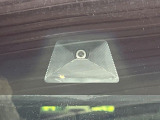【ホンダセンシング】走行中に前方の車両等を認識し、衝突しそうな時は警報とブレーキで衝突回避と被害軽減をアシスト。より安全にドライブをお楽しみいただけます。