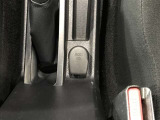 アクセサリーソケット装備。