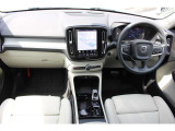 XC40 ウルトラ B4 AWD 4WD 