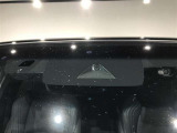 先進の安全装備ついてます。詳しい装備内容、仕様等につきましてはスタッフにお問合せ下さい