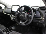 運転席廻りです。
