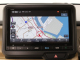 【純正8インチナビ】使いやすいナビ操作にオーディオ機能も充実!Bluetooth接続で運転中のハンズフリー電話や好みの音楽を車内に流す事が出来ます。ラインナップや車種に応じて豊富な機能が使用可能♪