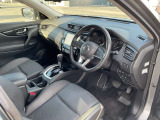 【運転席シート】