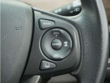 ◆アダプティブクルーズコントロール◆予め設定した車速内でクルマが自動的に加減速。前走車との適切な車間距離を維持しながら追従走行します。【LKAS】車線維持支援システムでステアリング操作を支援。