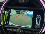 ●バックカメラ:便利な【バックカメラ】で安全確認もできます。駐車が苦手な方にもオススメな便利機能です。
