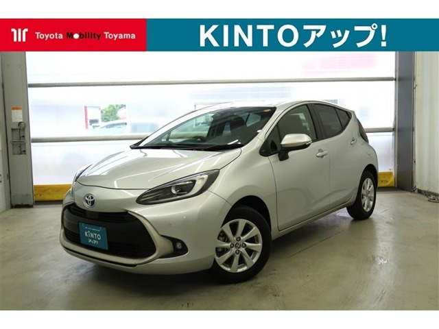 アクア  1.5 Z E-Four 4WD