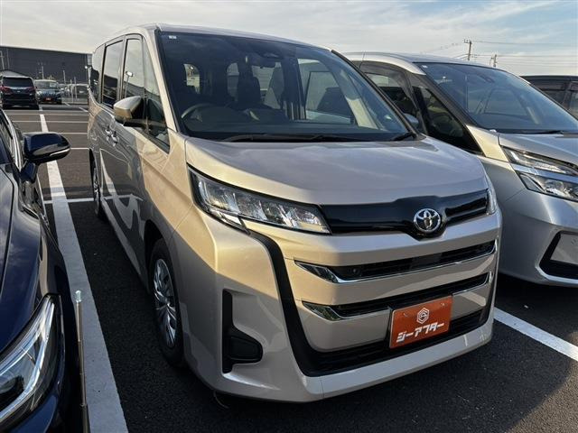 トヨタ ノア 