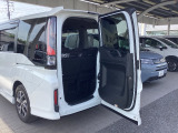 わくわくゲート付き! 狭い場所での荷物の出し入れが簡単♪