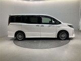 ノア 1.8 ハイブリッド Si W×B 