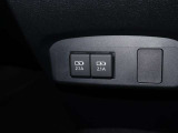 12Ⅴシガーソケットだけでなく電源供給用のUSB端子もついています。