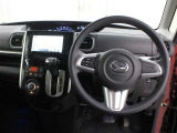 運転席廻りです。