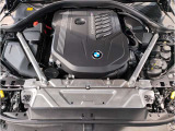 BMWのエンジンは世界的にも認められている高性能エンジンです。レスポンスがよく高回転型の心地よい吹きあがりなど駆け抜ける歓びのキーになる部分でございます。