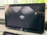【12.9インチ ディスプレイオーディオ】大画面のディスプレイはAppleCarPlayやAndroidAutoが利用可能。大きな画面でスマホナビアプリ等が利用いただけます♪