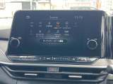 メーカー装着の9インチメモリーナビが装備済みです。