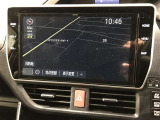 純正ナビを装備。タッチパネル式で使いやすく、お出かけもラクラクです。