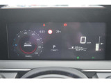 e-POWER専用メーターはモーター出力、エネルギーフロー表示、各種燃費表示機能、バッテリー残量、デジタル時計、航続可能距離、サービスインターバルなどが表示されます。 走行距離 32246km