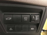 【パワーバックドア】スマートキーや運転席のボタンを押すだけでリアゲートが自動で開閉します!荷物を持っている時や、高い位置にあるバックドアを閉める際に便利な機能です♪