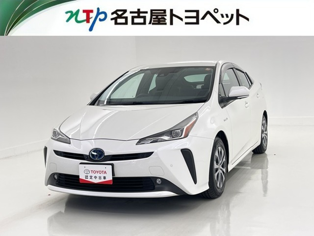 トヨタ プリウス 