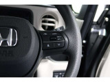 Hondaセンシングの機能のひとつ、アダプティブクルーズコントロール付!アクセルから足を離しても設定したスピードと前車との車間を保ち走行してくれます!車線維持もアシスト☆高速道路で疲労軽減ですね☆