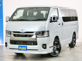 【新車】9型/7人乗り8ナンバー登録/VALDOR/3人掛けセカンドシート/2人掛けサードシート/フルフラットベッド展開/床張り施工