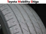 タイヤの残り溝は3ミリです。