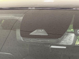 【トヨタセーフティセンス】走行中に前方の車両等を認識し、衝突しそうな時は警報とブレーキで衝突回避と被害軽減をアシスト。より安全にドライブをお楽しみいただけます。