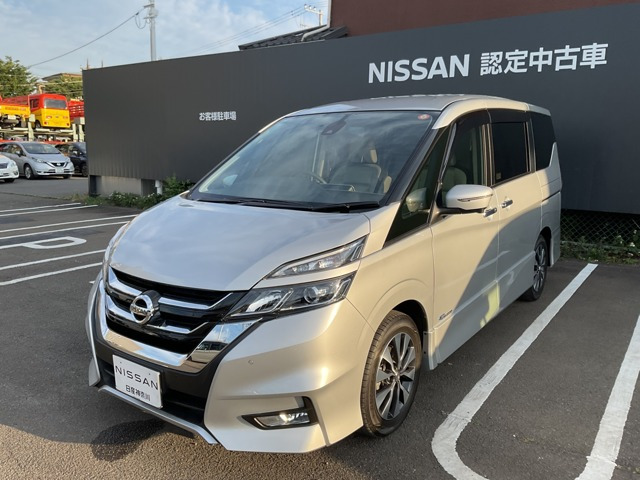 日産 セレナ 