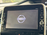 【メーカー純正ナビ】インテリアに溶け込むスタイリッシュな「専用設計」メーカーナビを装備♪視認性や操作性など基本性能にも優れ、より上質なカーライフをお楽しみいただけます。