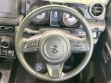 【純正革巻きステアリング】上質な革を使用することで、手にしっかり馴染みとても運転しやすいハンドルです♪