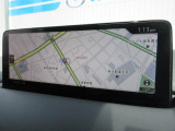 マツダコネクトの10.25インチワイドセンターディスプレイです。『Android Auto』『Apple CarPlay』や独自のコネクテッドサービスに対応したインターフェイスシステムです。