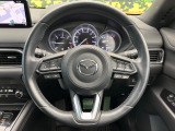 【純正革巻きステアリング】上質な革を使用することで、手にしっかり馴染みとても運転しやすいハンドルです♪