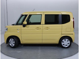後席両側手動スライドドア採用☆隣の車や壁にぶつけてしまう心配が無いので、お子様やご年配の方の操作も安心です。