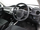 運転席廻りです。