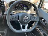 ナビ操作も簡単なステアリングスイッチ搭載車☆