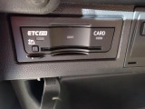 グローブBOX内にビルトインタイプETC(DSRC)を装備!!