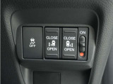 ◆両側電動スライドドア◆狭い駐車場でも乗り降りが楽々♪お子様が隣の車にドアを当ててしまう心配もございません!小さなお子様連れの方もこれで安心。