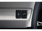 【横滑り防止装置】ドライバーの安全運転をアシストしてくれる装備が充実しています☆ドライバーの不安を安心へと変えてくれますね。