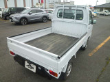 4WD/5MT/エアコン/パワステ/作業灯/AM・FMラジオ/荷台マット