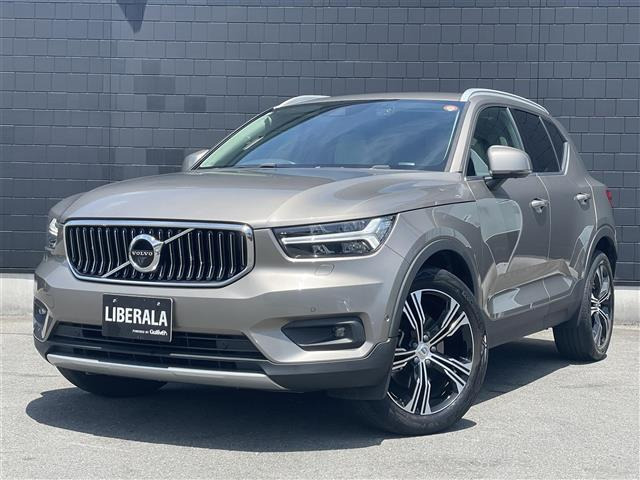 XC40 B4 AWD インスクリプション 4WD 4WD 本革シート